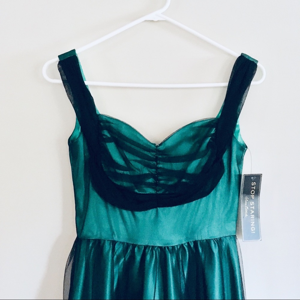 S O L D • Dress - Picture 4 of 8